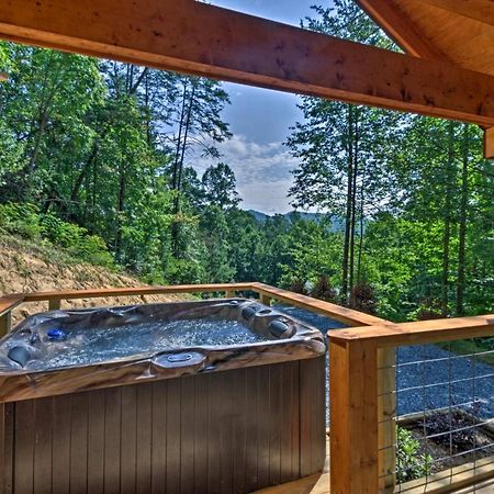 Bryson City Studio With Hot Tub - Near Nantahala! ภายนอก รูปภาพ