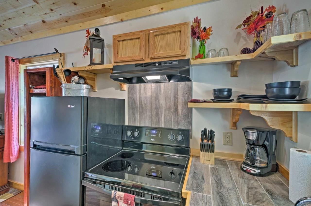 Bryson City Studio With Hot Tub - Near Nantahala! ภายนอก รูปภาพ